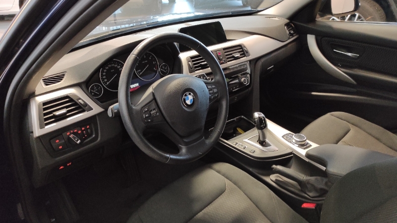 BMW Serie 3   (F30/F31) 320d xDrive Touring Business Advantage - Cozzi