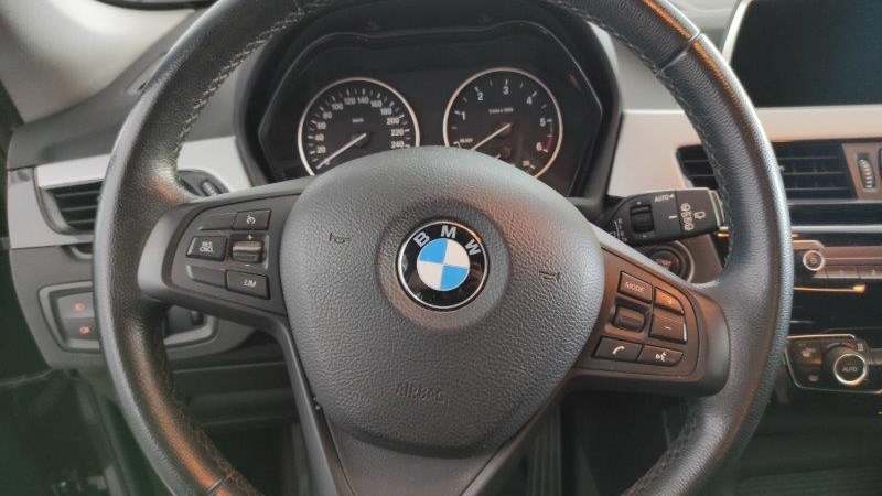 BMW X1            (F48) X1 sDrive18d Business - Cozzi