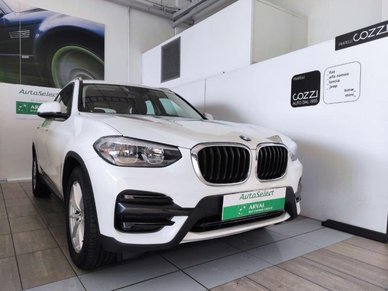 BMW X3        (G01/F97) X3 sDrive18d Business Advantage Aut. - Cozzi