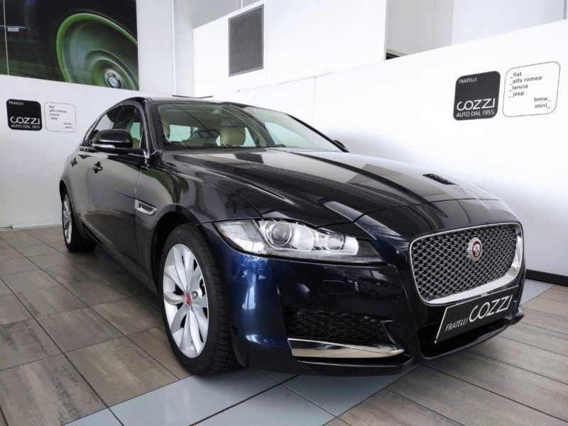 JAGUAR XF 2ª serie  (X260) XF 2.0 D 180 CV aut. Prestige - Cozzi