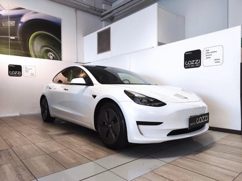 TESLA Model 3 Model 3 RWD - Cozzi