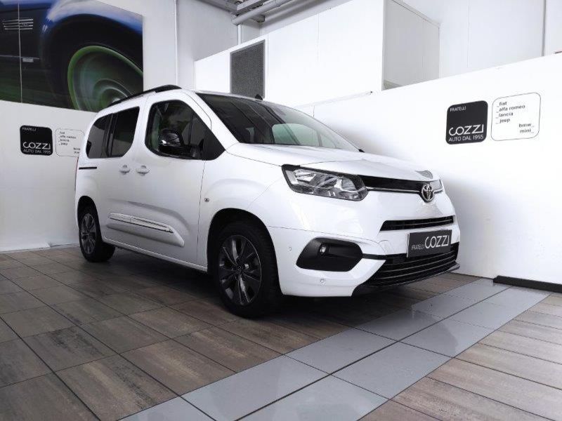TOYOTA Proace City Verso Proace City Verso 1.5D 130 CV S&S L1 Luxury - Cozzi
