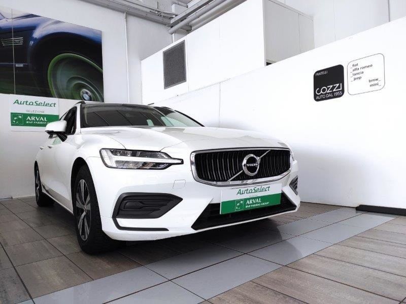 VOLVO V60 (2018-->) V60 D3 Geartronic Business - Cozzi